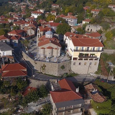 Hotel Isaraiko Spiti Agia Theodora Íszarisz Kültér fotó