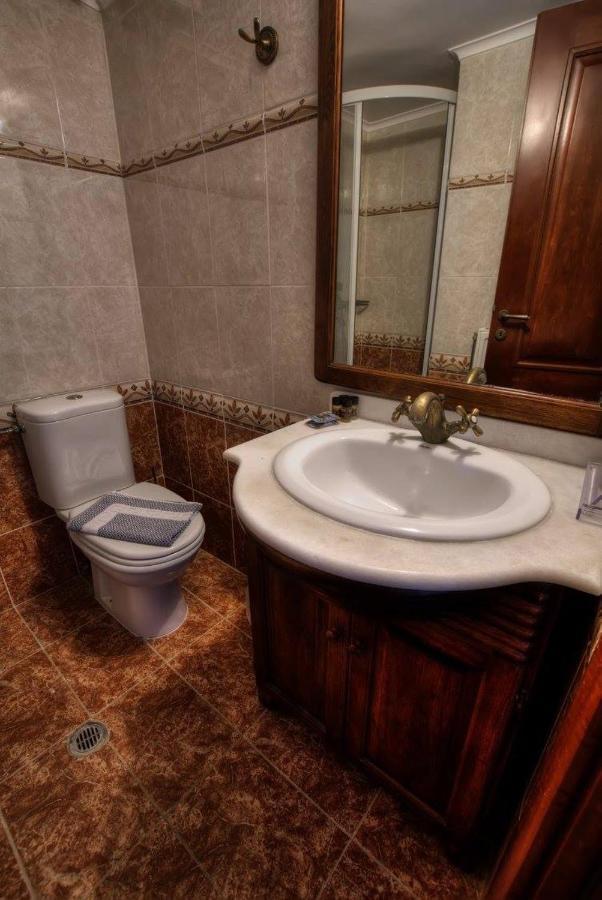 Hotel Isaraiko Spiti Agia Theodora Íszarisz Kültér fotó